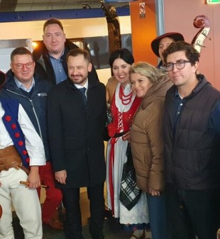Pociągiem do Krakowa szybciej, niż autem